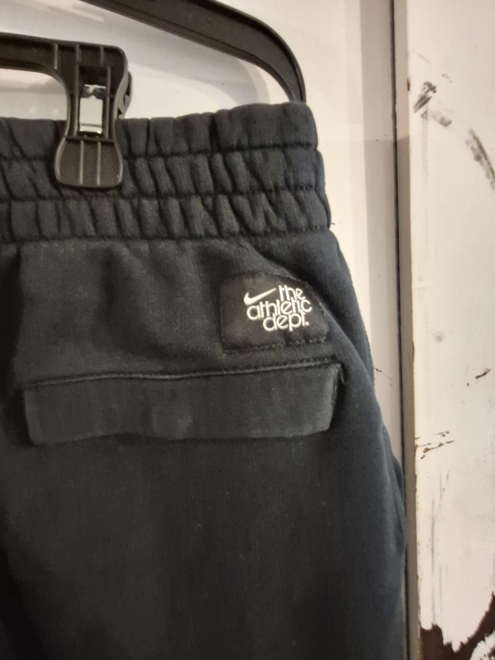Nike Black Sweatpants with White Swoosh - Picture 4 of 4